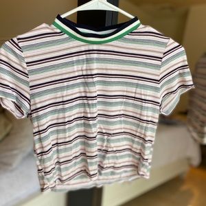 Light pink stripped crop top